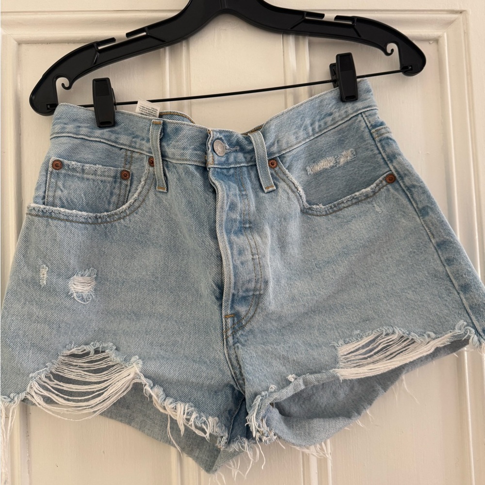 Levi’s 501 cutoffs, size 28